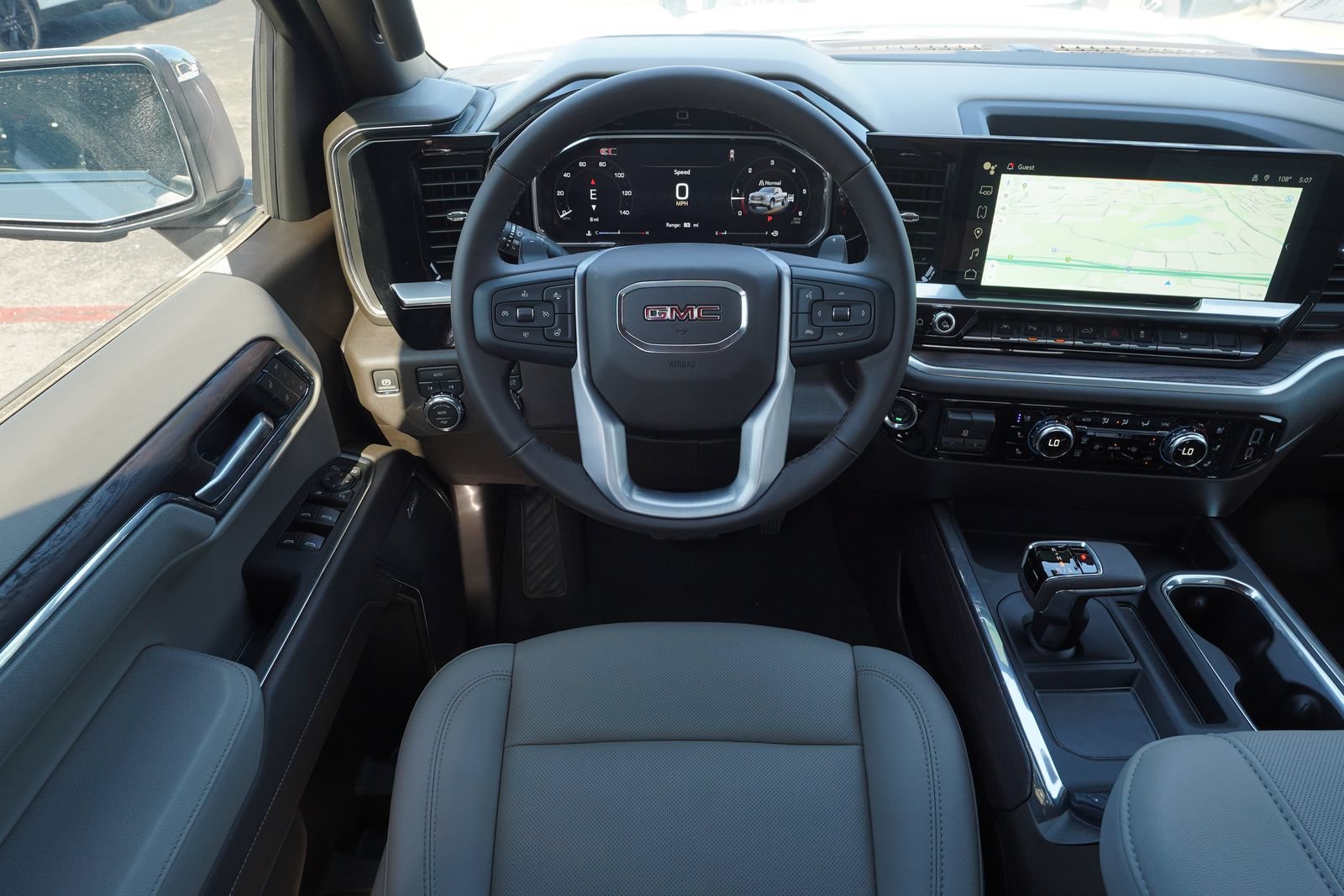2026 GMC Sierra 1500 SLT - Photo 9