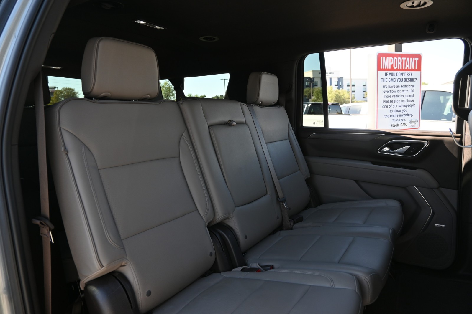 2023 GMC Yukon XL SLT - Photo 25