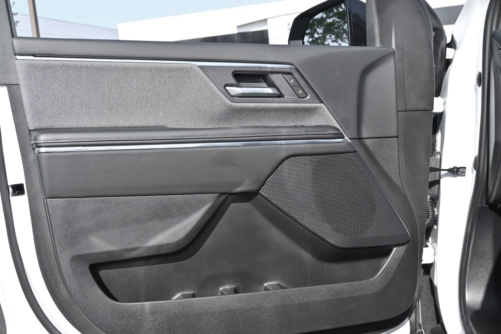 2026 GMC Sierra EV Elevation - Photo 19