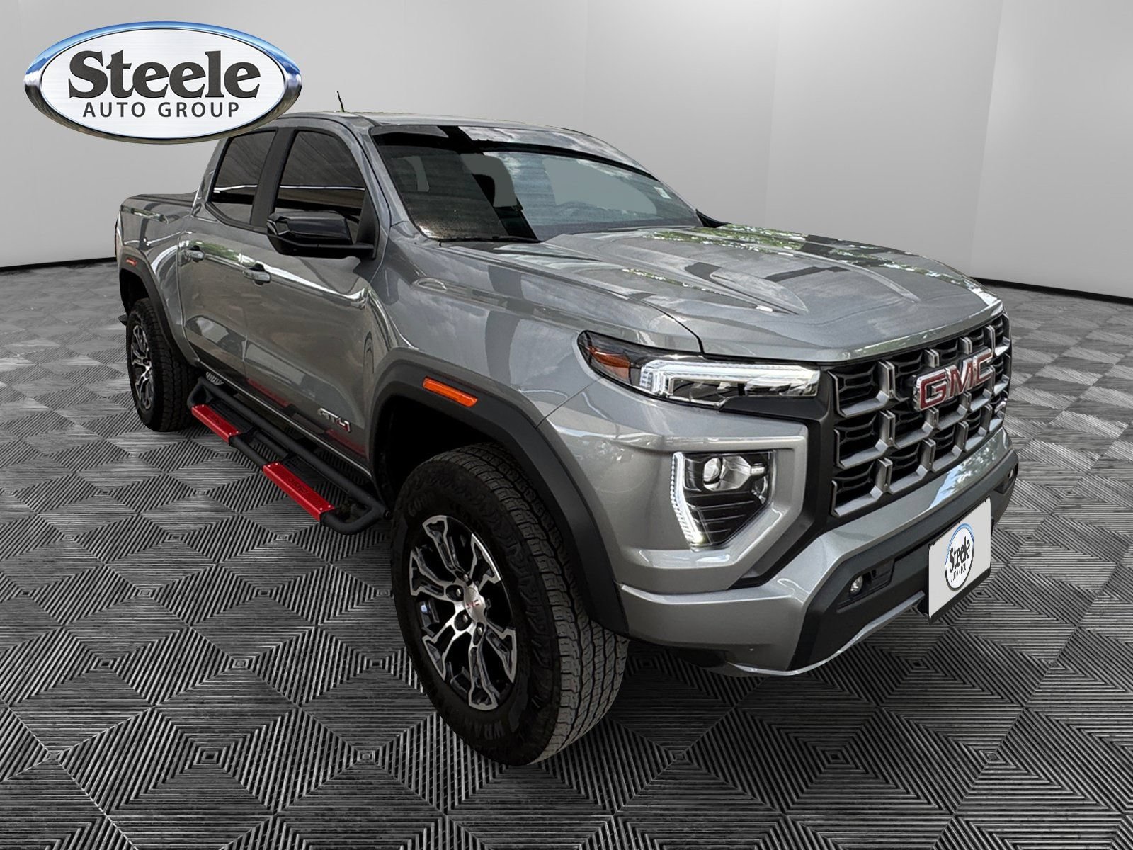 2025 GMC Canyon AT4 - Photo 7