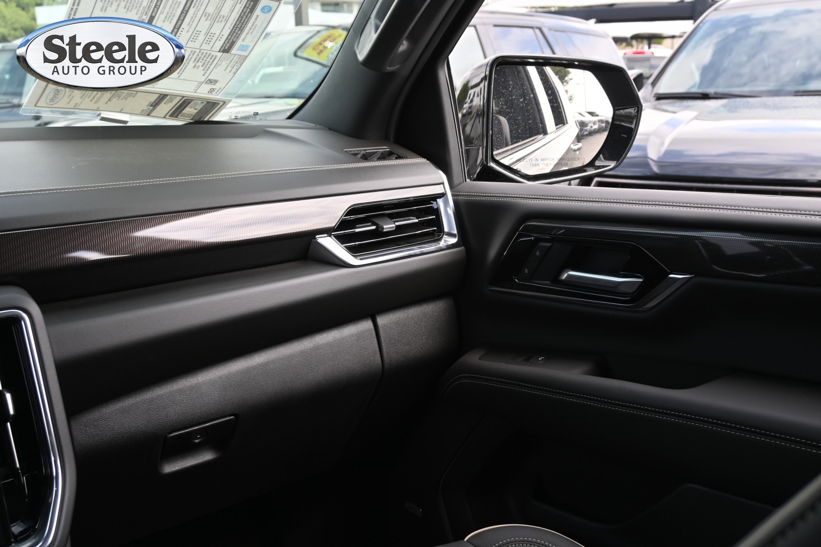 2026 GMC Yukon XL Elevation - Photo 8