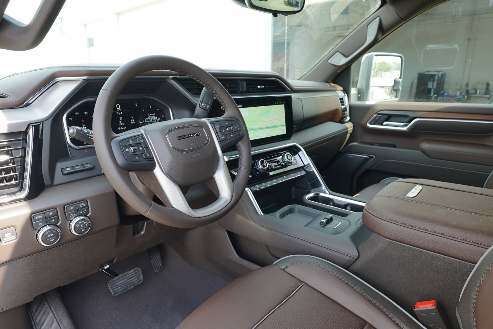 2026 GMC Sierra 3500HD Denali - Photo 17