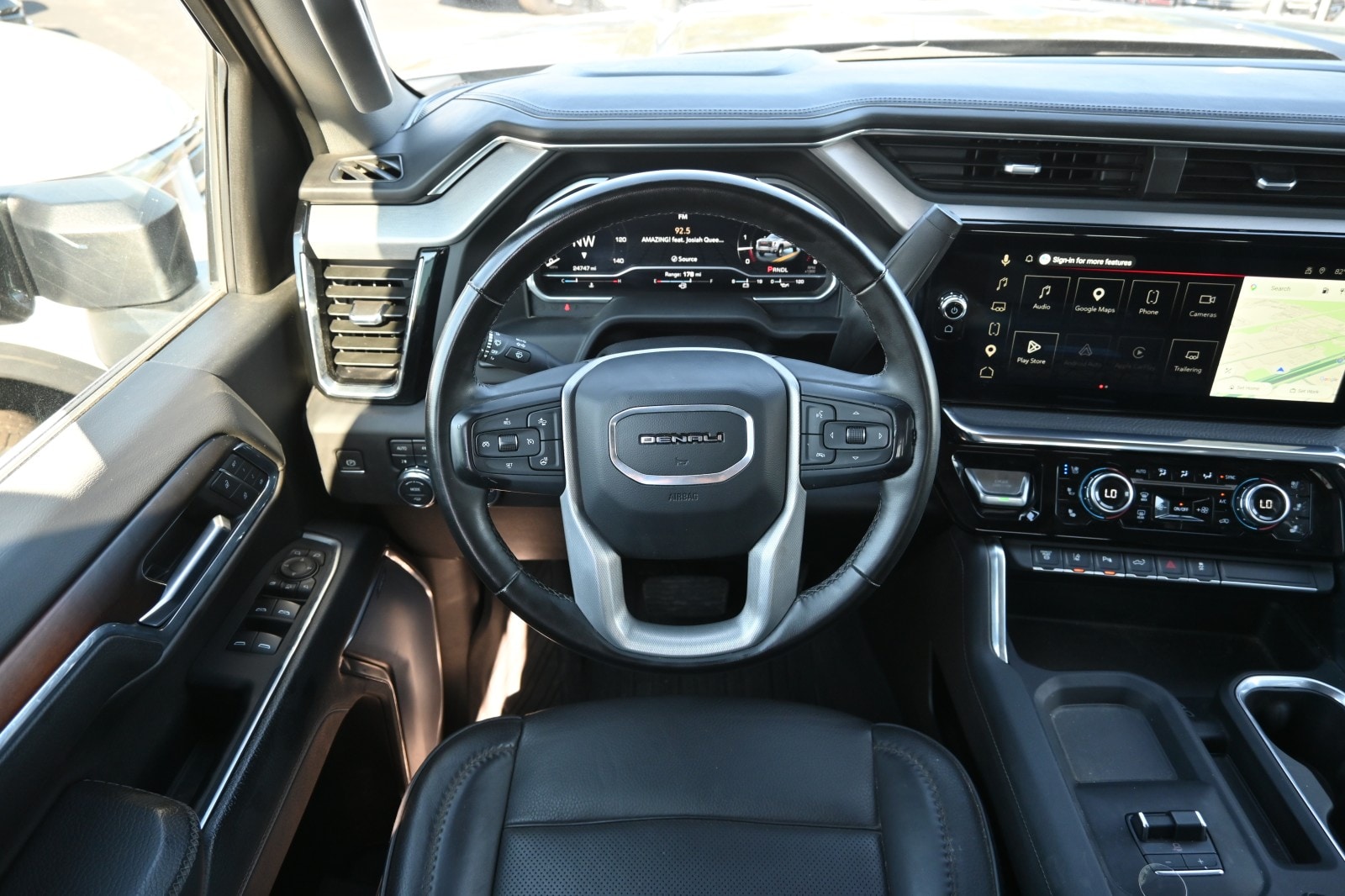 2024 GMC Sierra 3500HD Denali - Photo 9