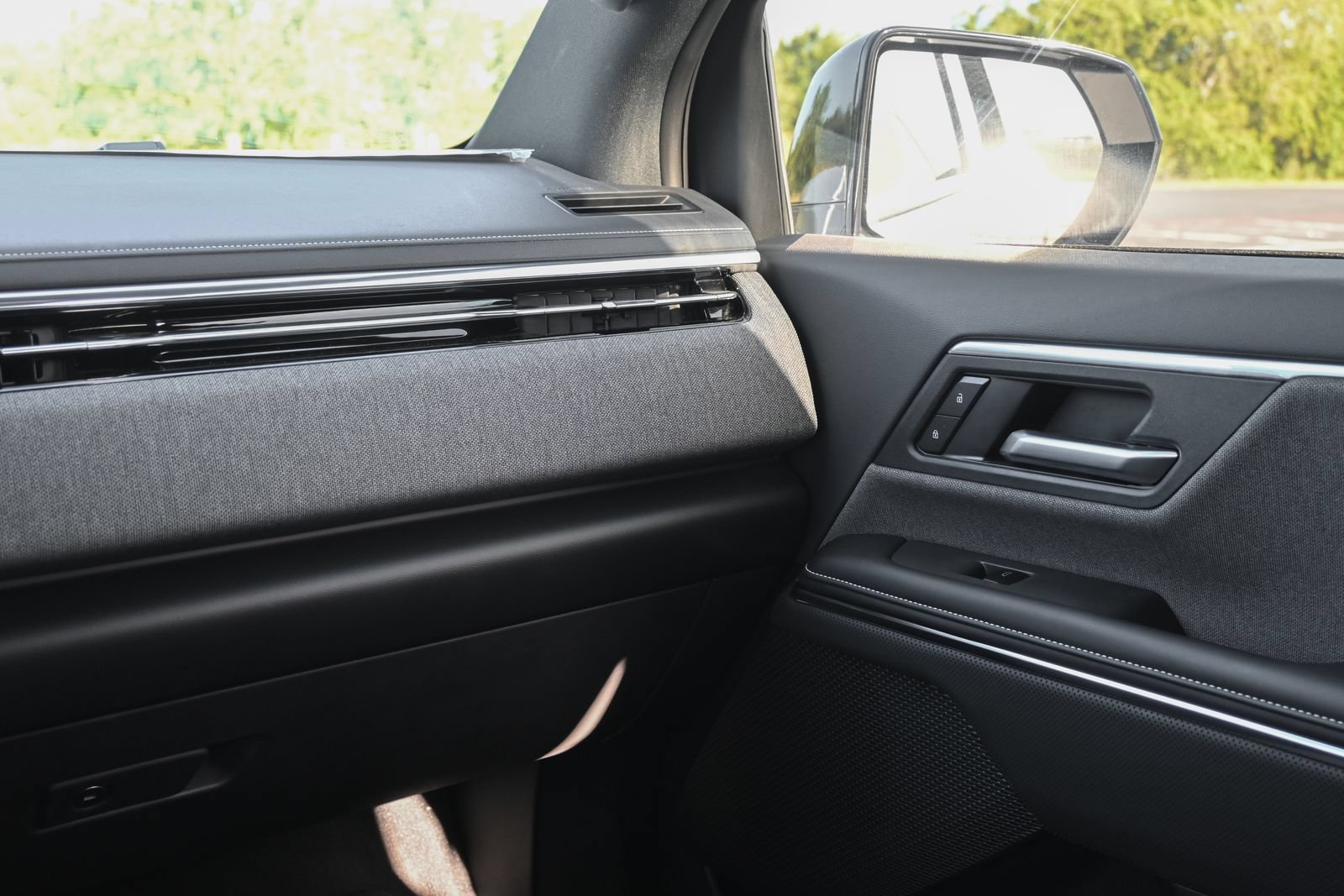 2026 GMC Sierra EV Elevation - Photo 8