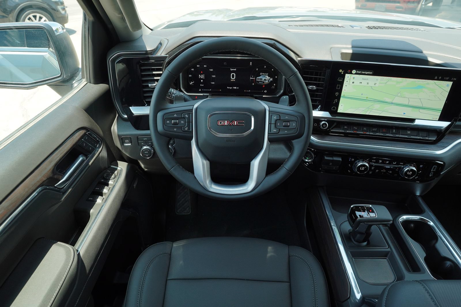 2026 GMC Sierra 1500 SLT - Photo 9