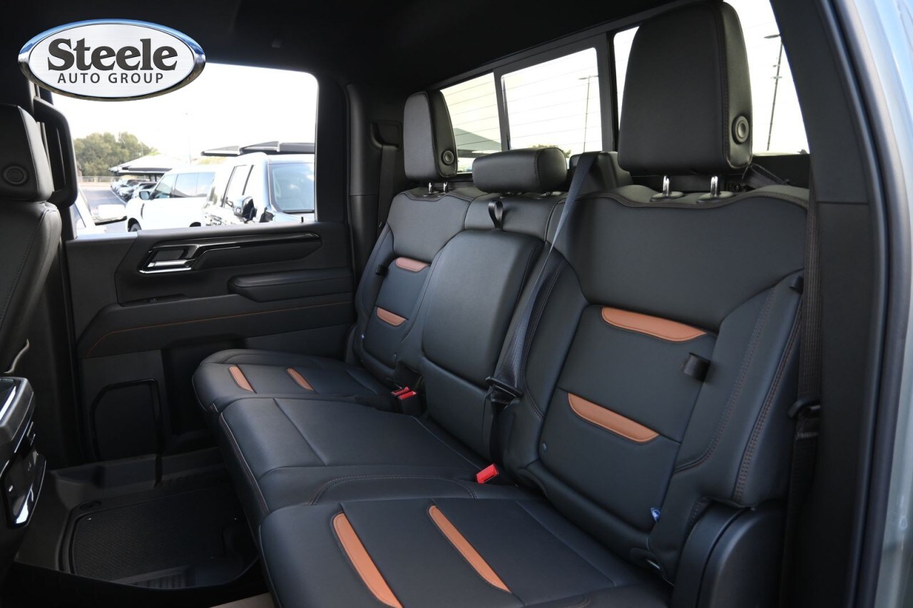 2026 GMC Sierra 2500HD AT4 - Photo 19