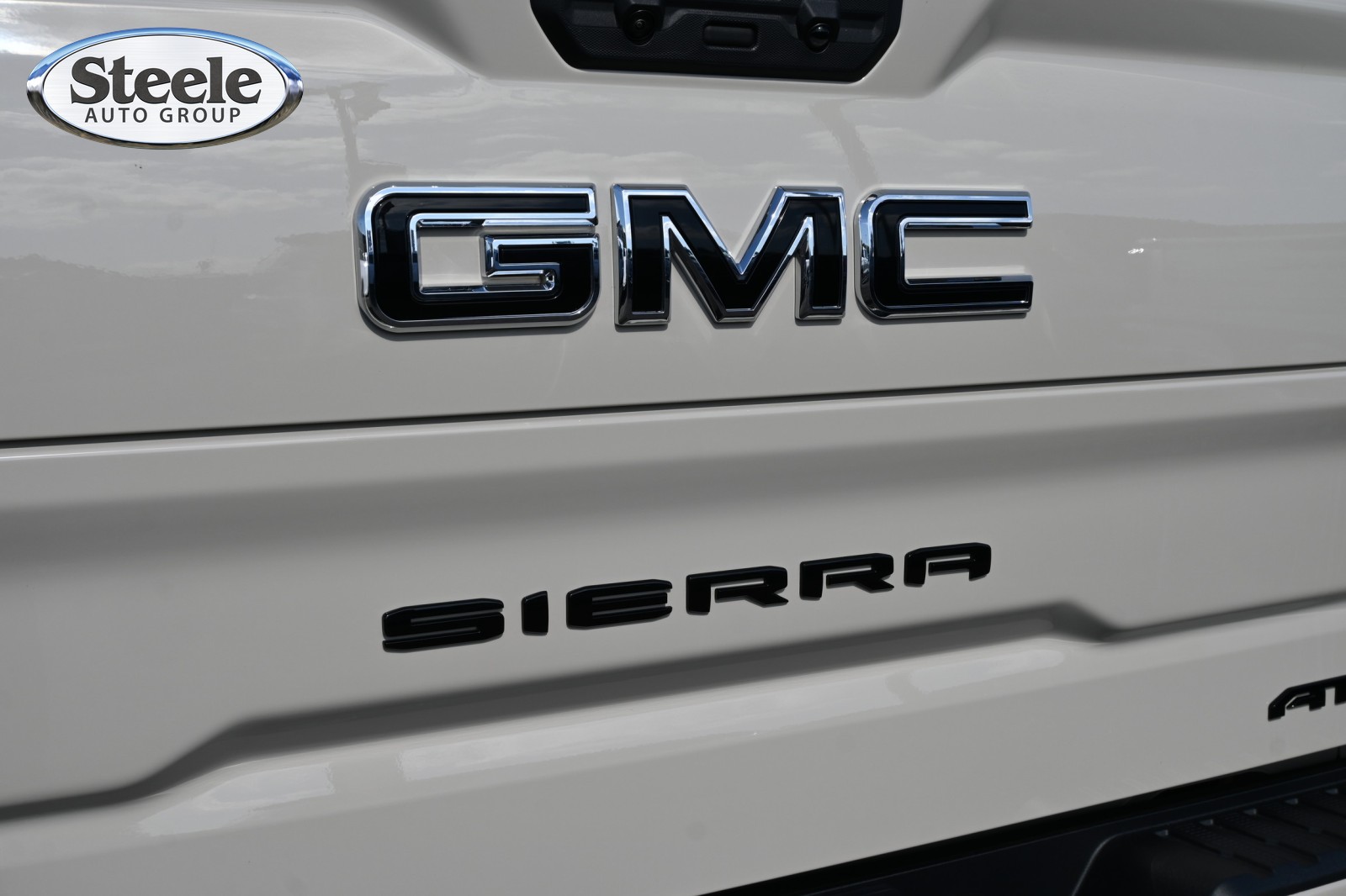 2026 GMC Sierra 1500 AT4 - Photo 22