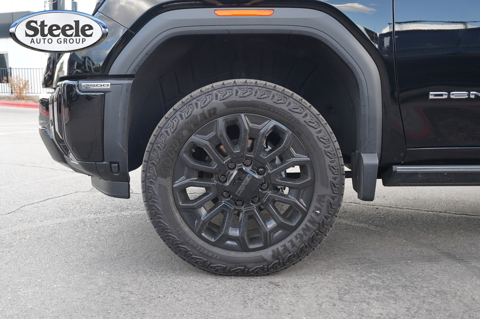2026 GMC Sierra 2500HD Denali Ultimate - Photo 28
