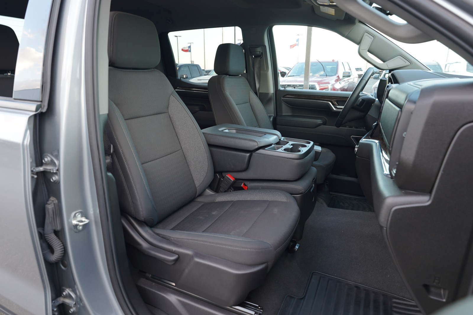 2024 GMC Sierra 1500 Elevation - Photo 25
