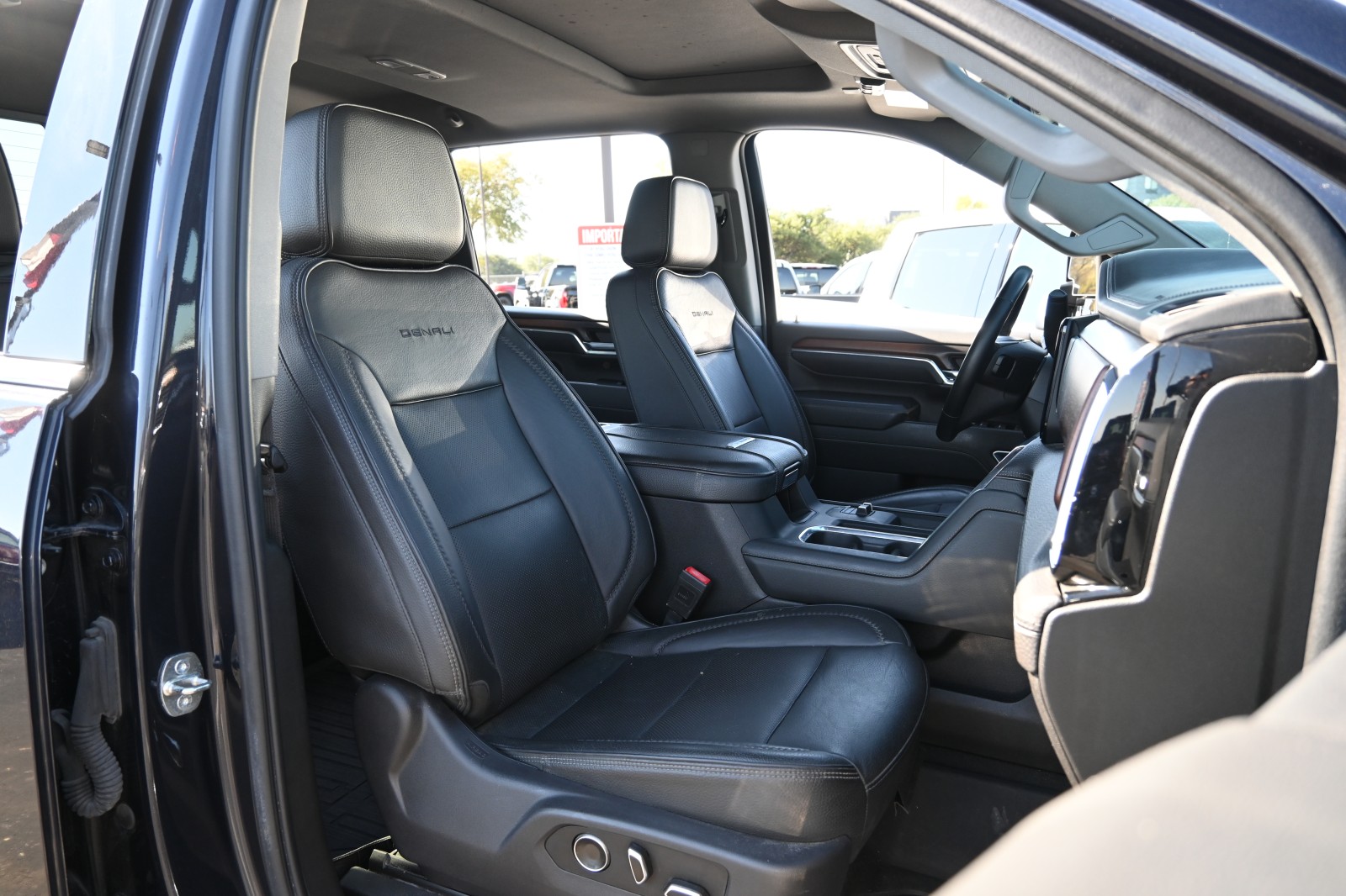 2024 GMC Sierra 3500HD Denali - Photo 24
