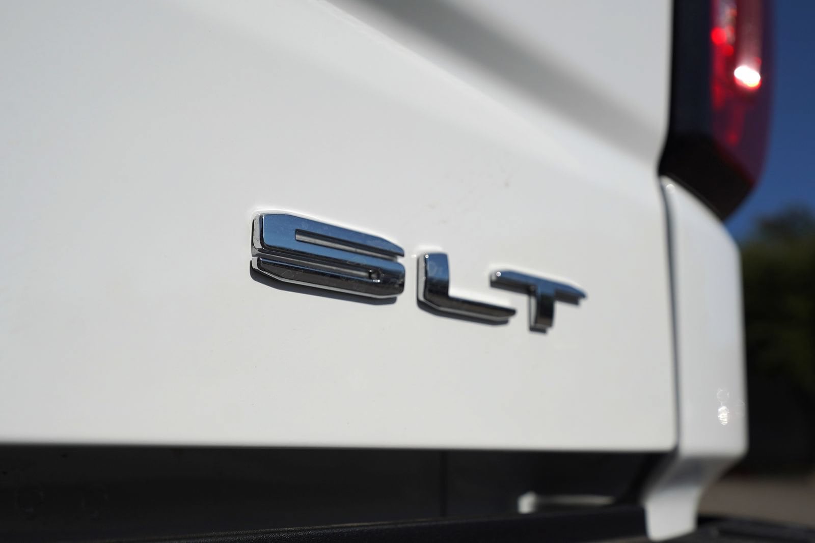 2026 GMC Sierra 1500 SLT - Photo 22