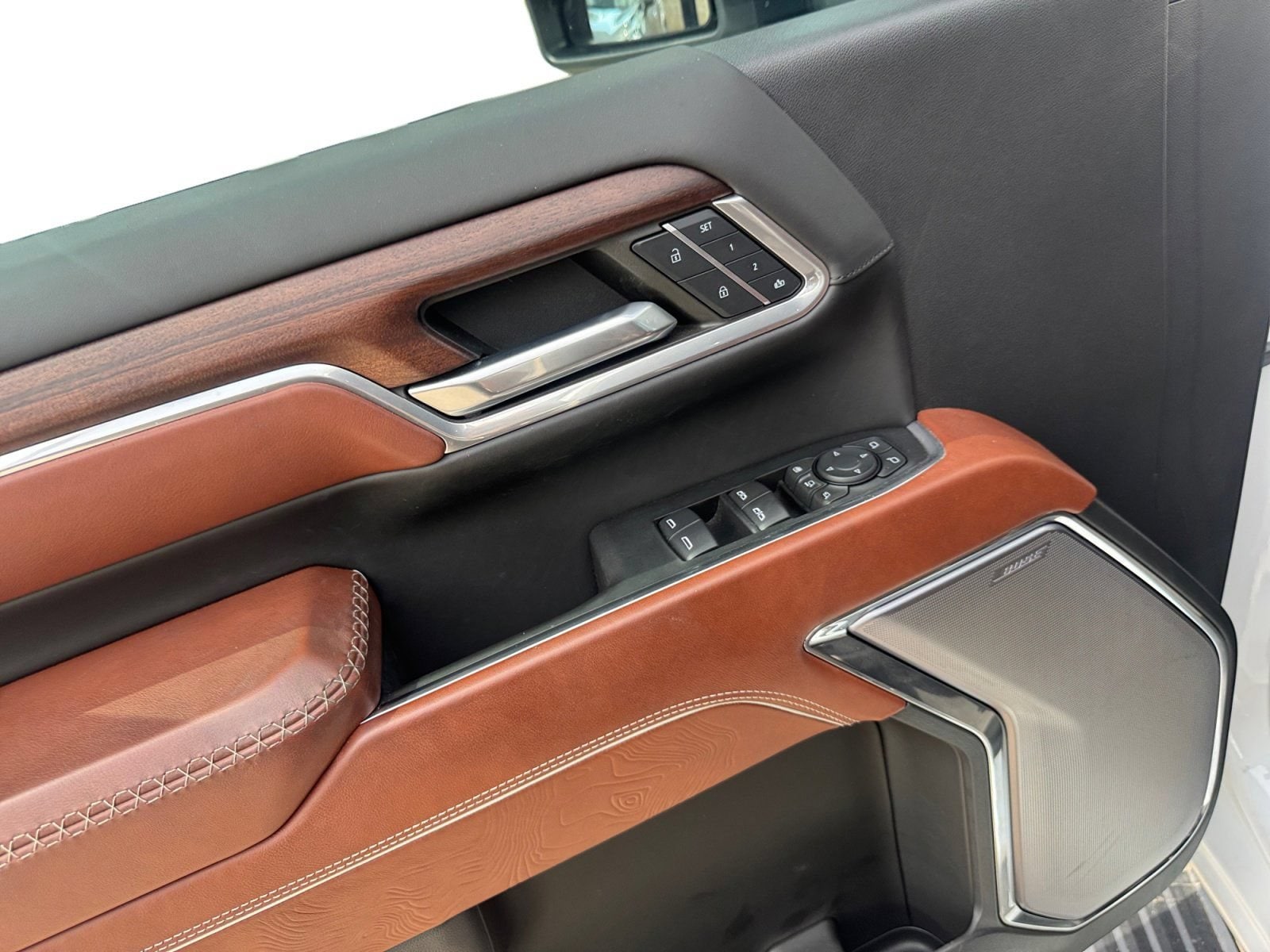 2024 GMC Sierra 2500HD Denali Ultimate - Photo 19