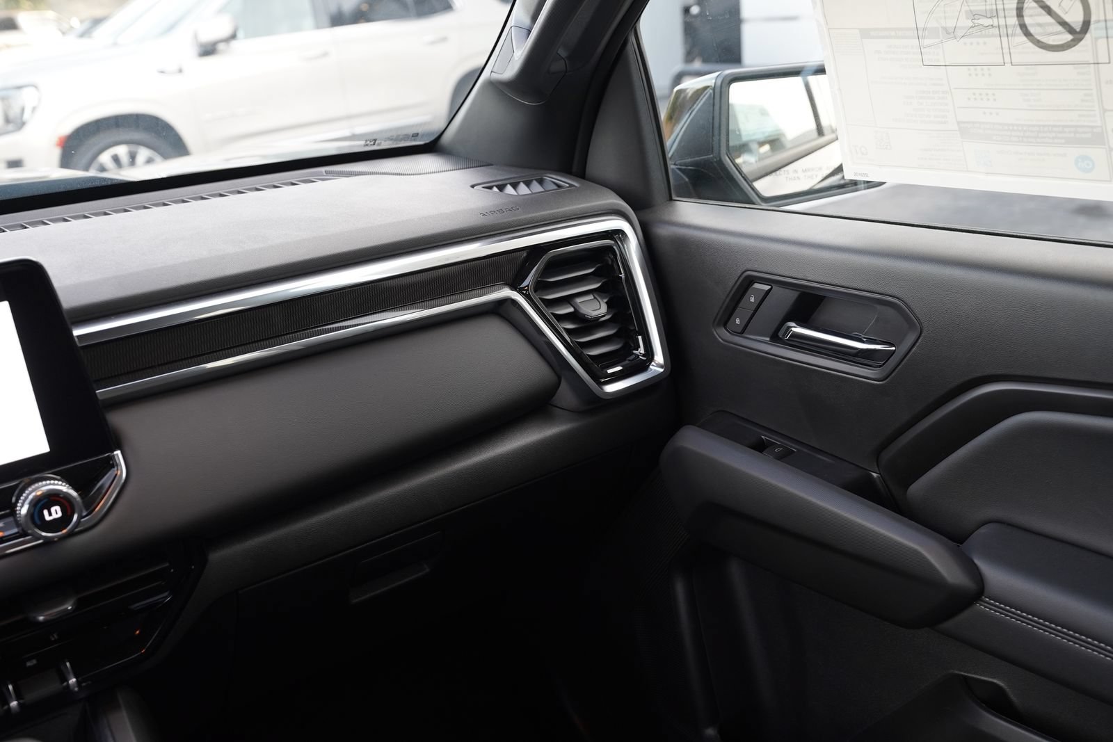 2026 GMC Canyon Elevation - Photo 8