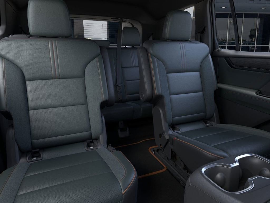 2026 GMC Acadia AT4 - Photo 17