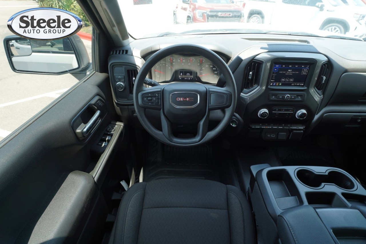 2026 GMC Sierra 1500 Pro - Photo 9