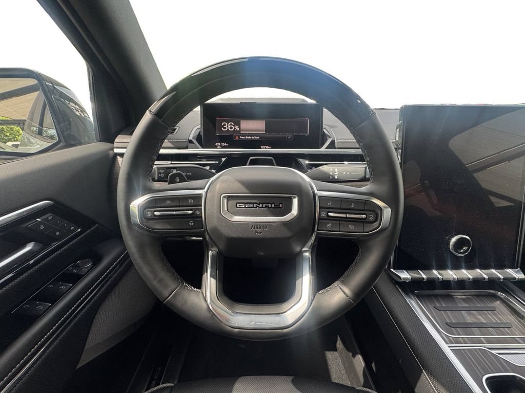 2025 GMC Sierra EV Denali - Photo 14