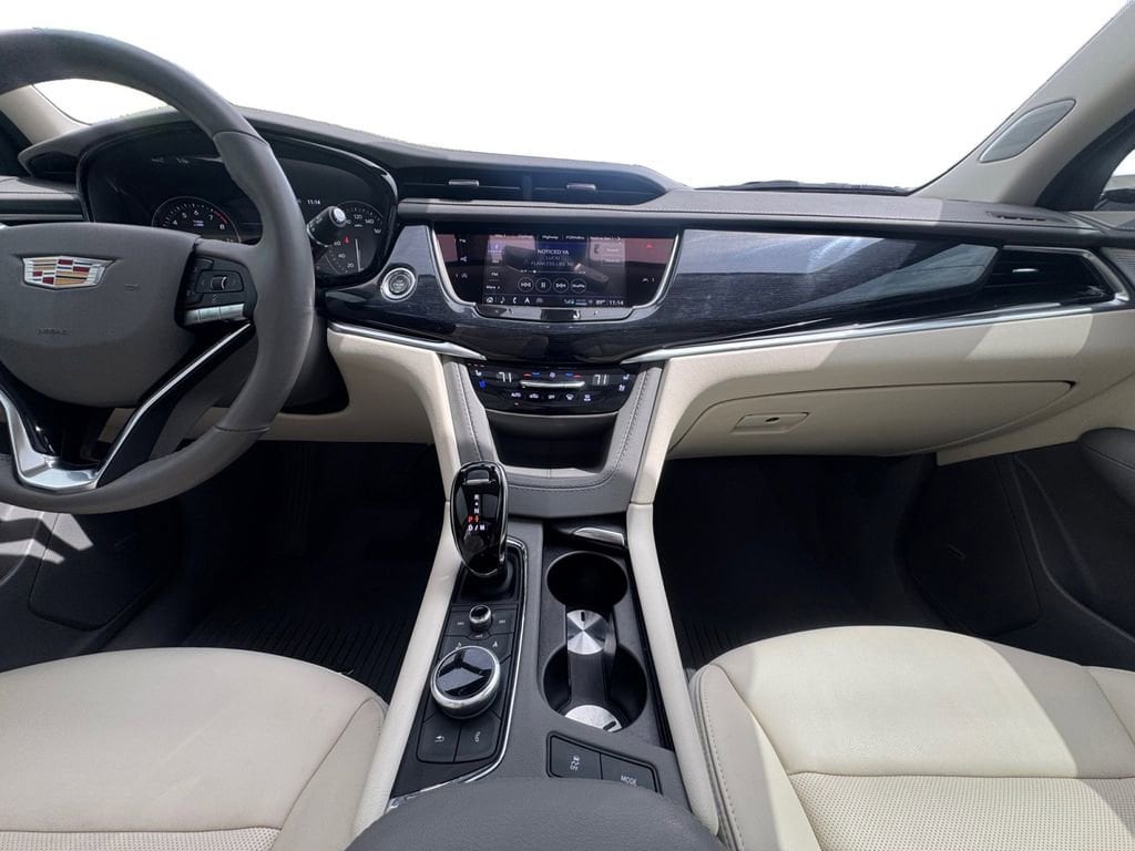 2024 Cadillac XT6 Premium Luxury - Photo 13