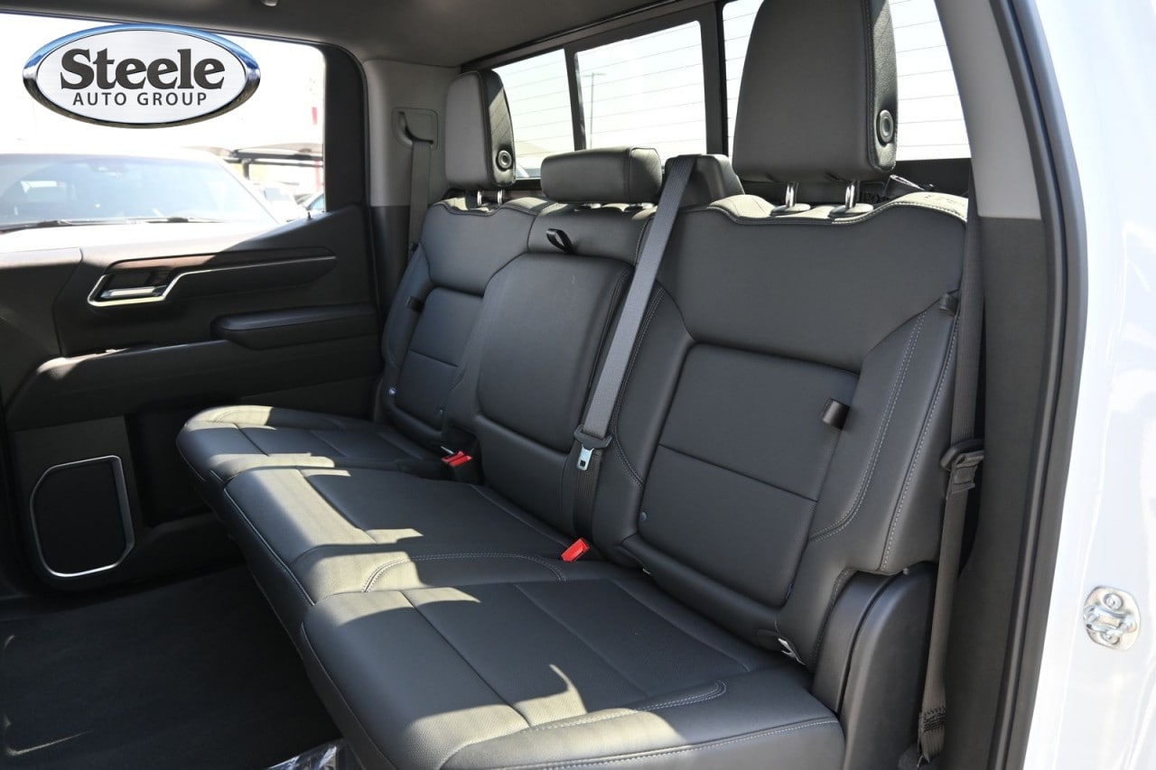 2026 GMC Sierra 1500 SLT - Photo 20