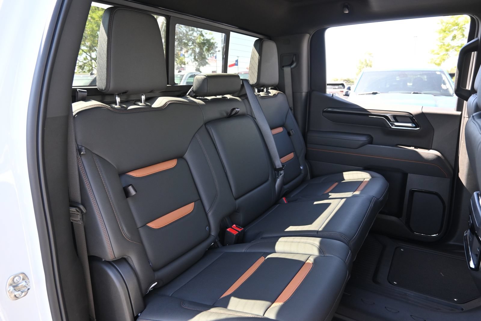 2026 GMC Sierra 1500 AT4 - Photo 23