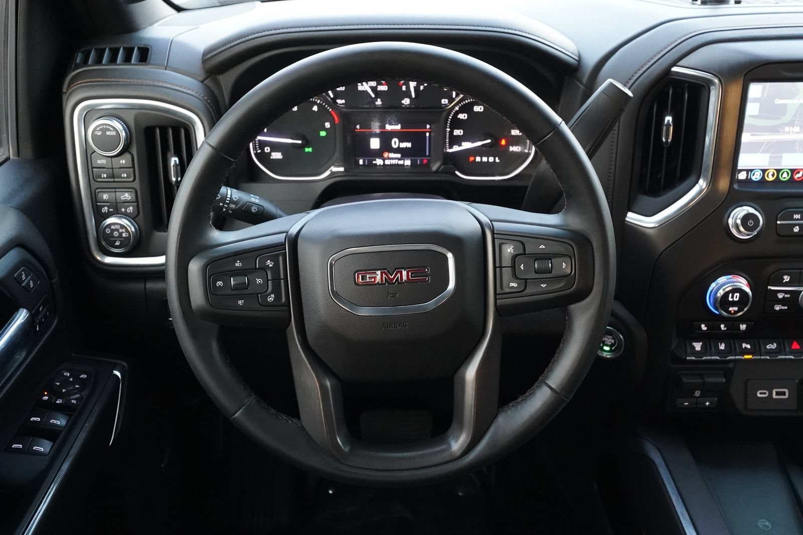 2023 GMC Sierra 3500HD AT4 - Photo 10