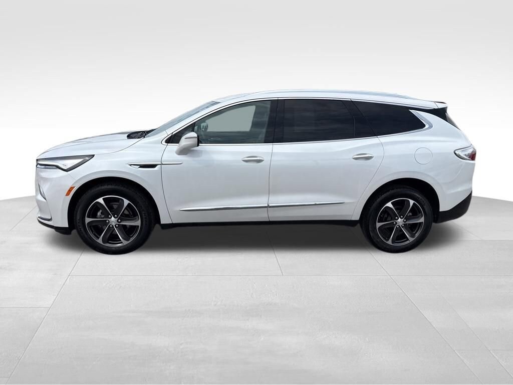 Used 2022 Buick Enclave Essence SUV