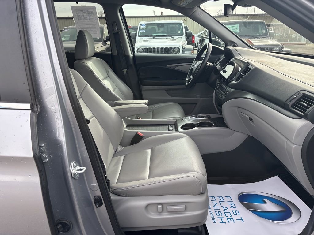 2022 Honda Pilot SE - Photo 46