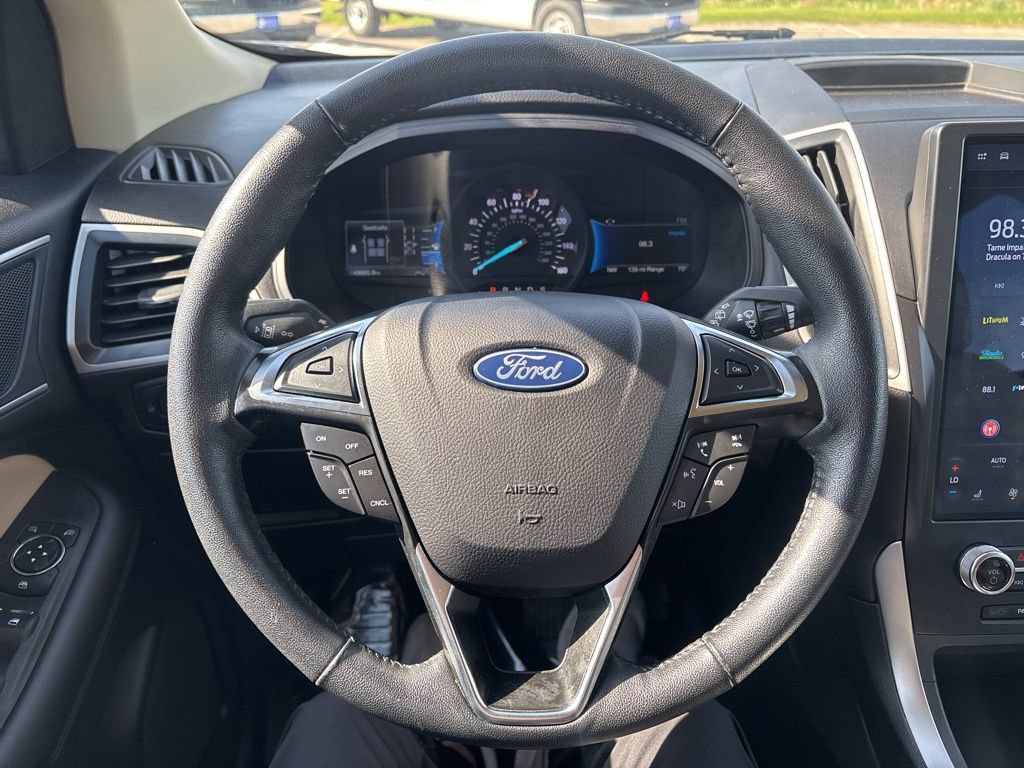 2024 Ford Edge SEL - Photo 19
