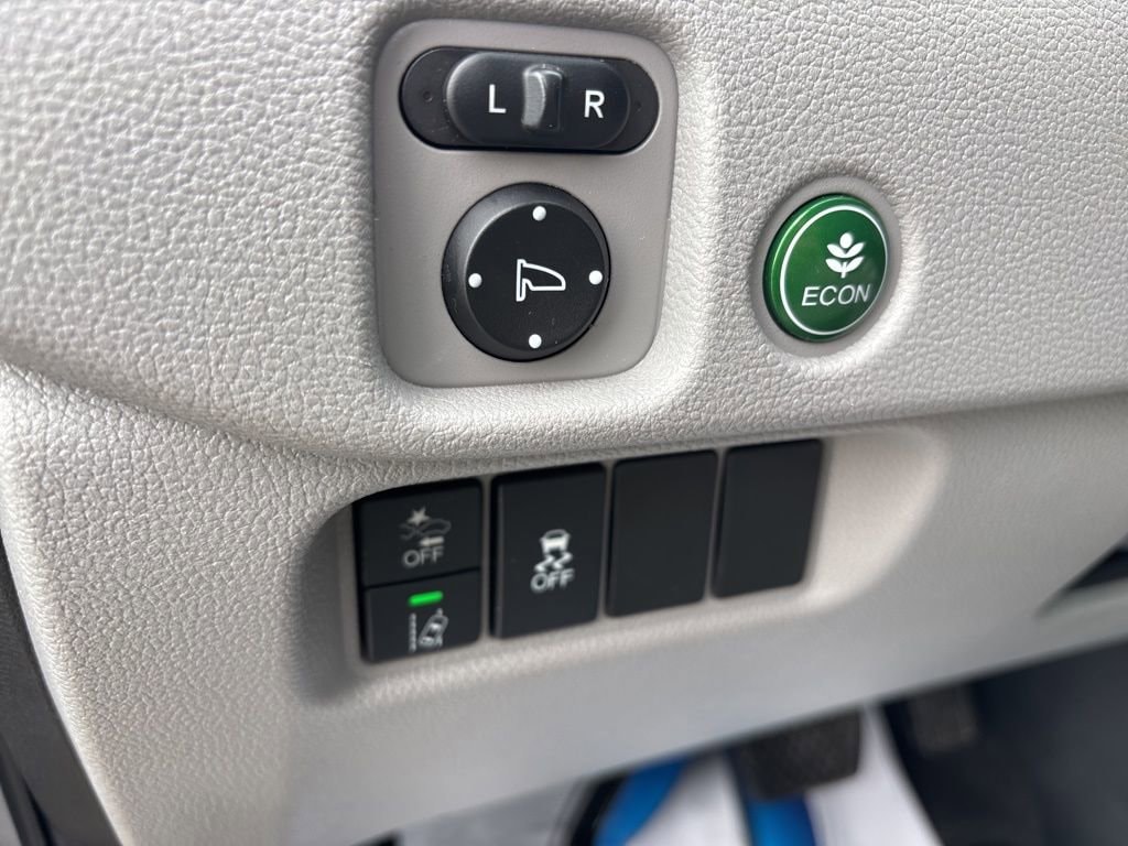 2022 Honda Pilot SE - Photo 19