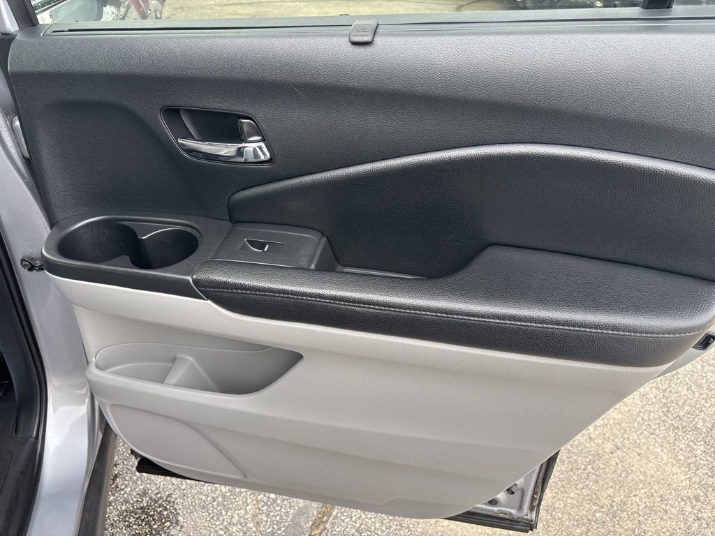 2022 Honda Pilot SE - Photo 44