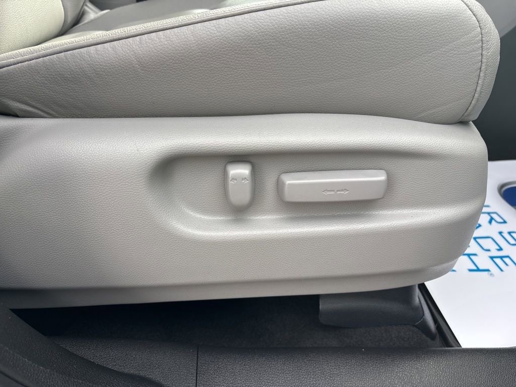 2022 Honda Pilot SE - Photo 48