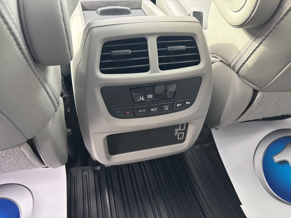2022 Honda Pilot SE - Photo 37