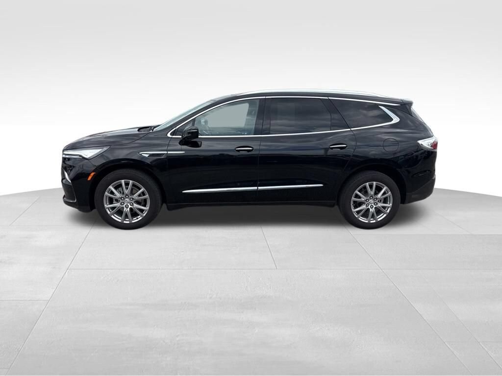 Used 2024 Buick Enclave Essence SUV