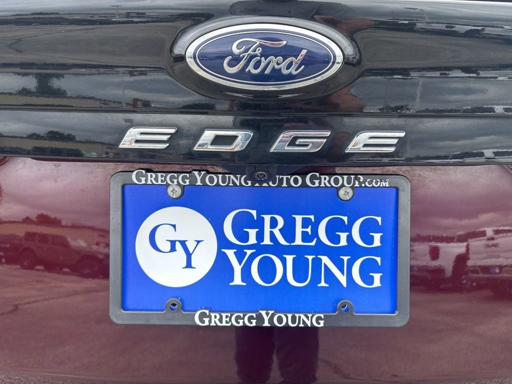 2023 Ford Edge SEL - Photo 13