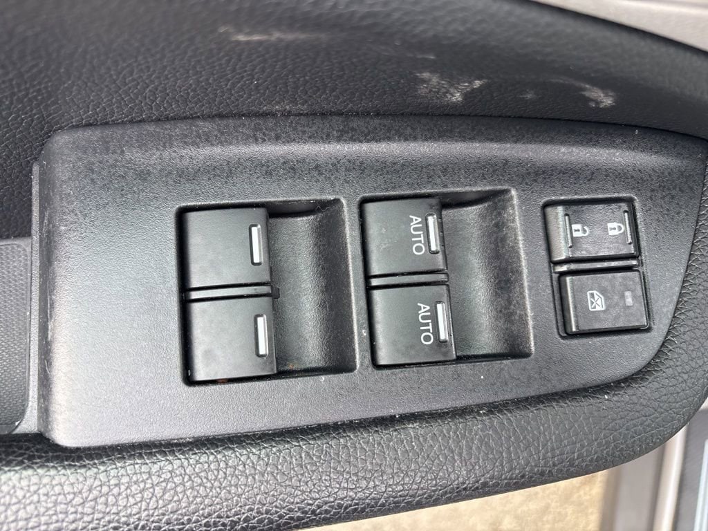 2022 Honda Pilot SE - Photo 16