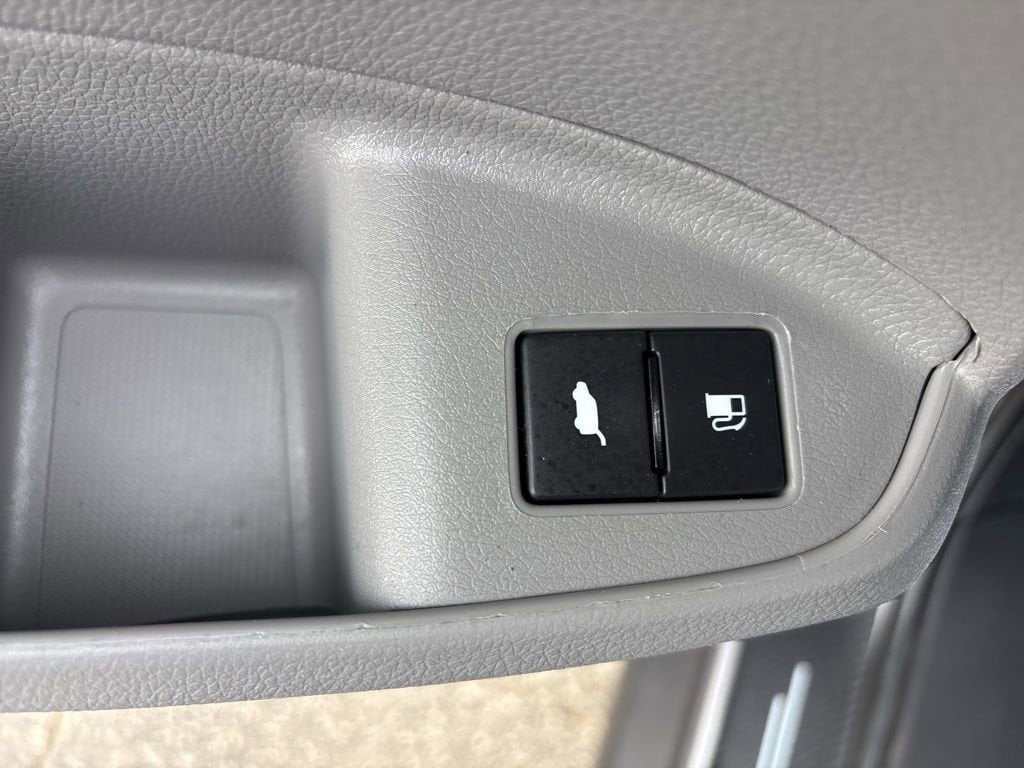 2022 Honda Pilot SE - Photo 18