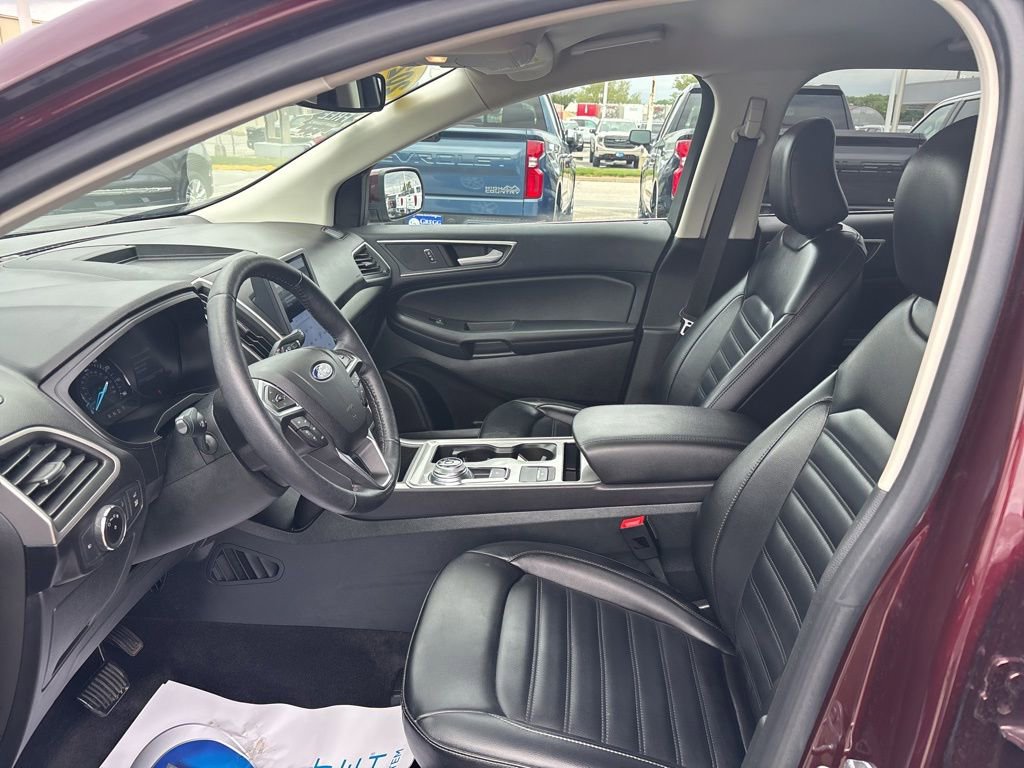 2023 Ford Edge SEL - Photo 16