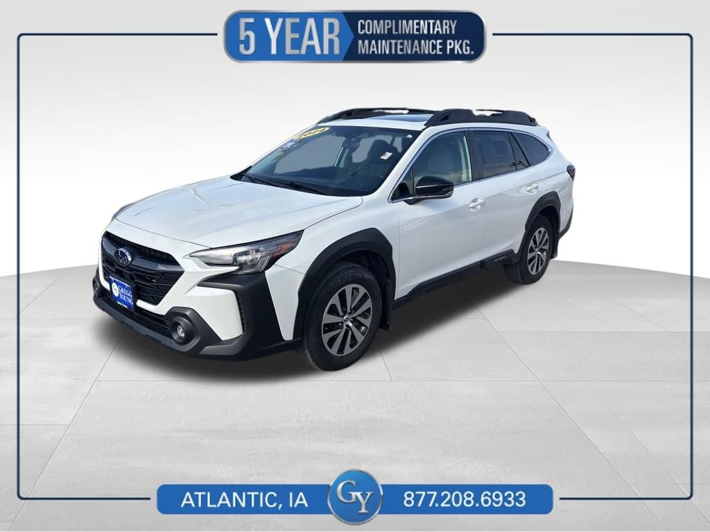 2024 Subaru Outback Premium's photo