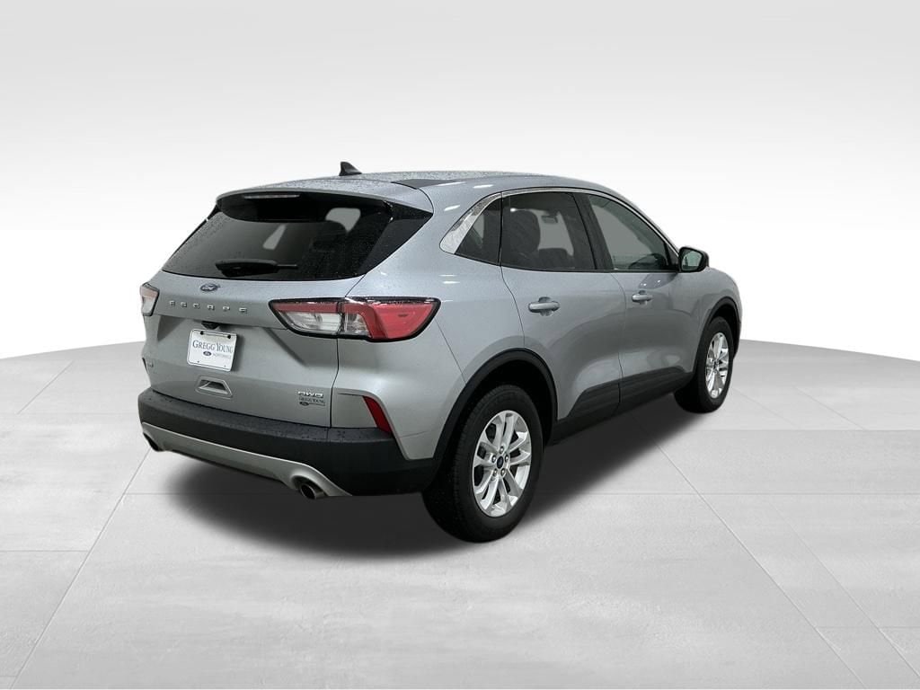 Used 2022 Ford Escape SE