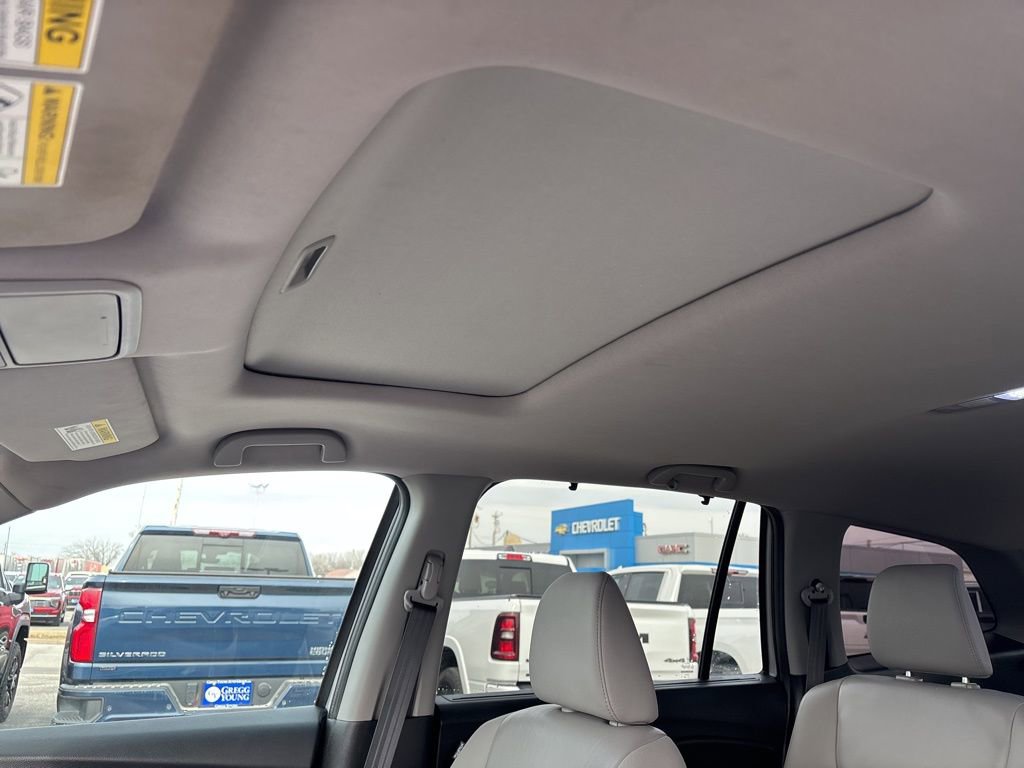 2022 Honda Pilot SE - Photo 32