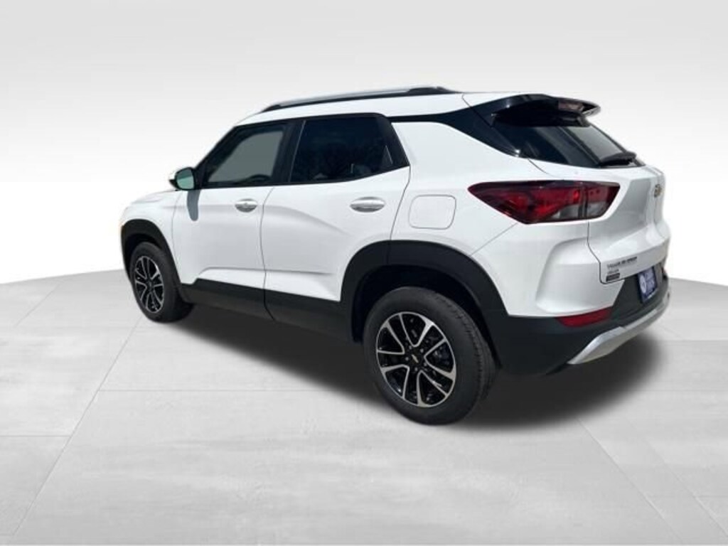 Used 2025 Chevrolet Trailblazer LT SUV