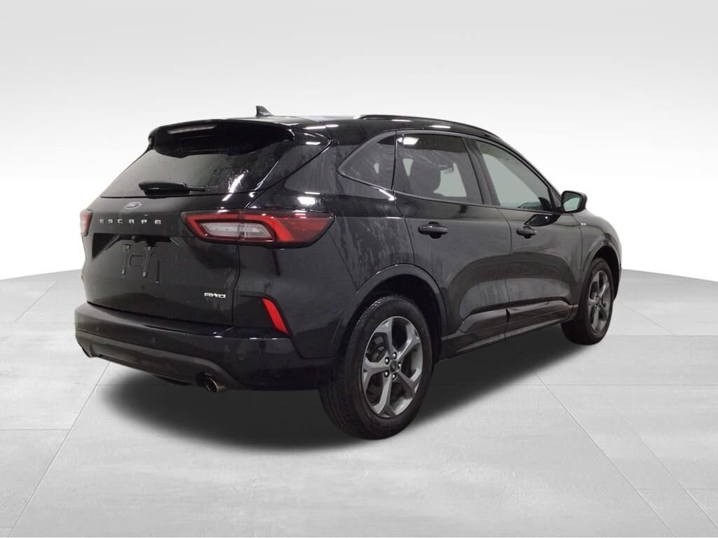 Used 2024 Ford Escape ST-Line