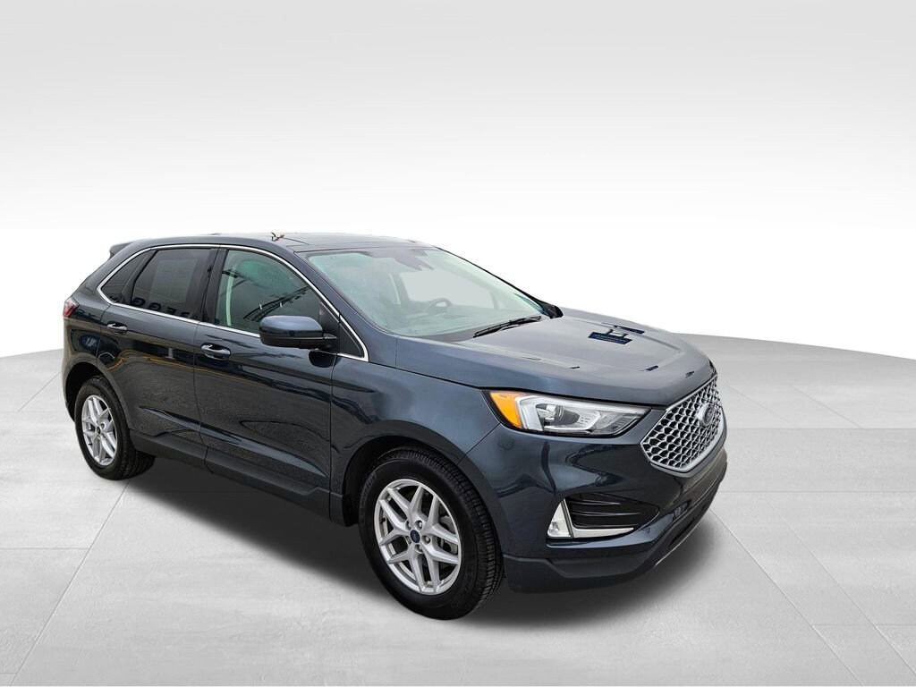 Used 2023 Ford Edge SEL