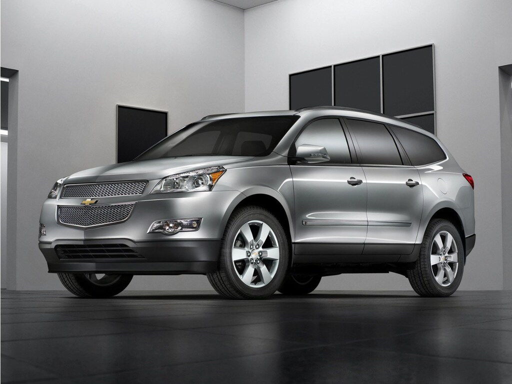 Used 2011 Chevrolet Traverse LT w/2LT SUV