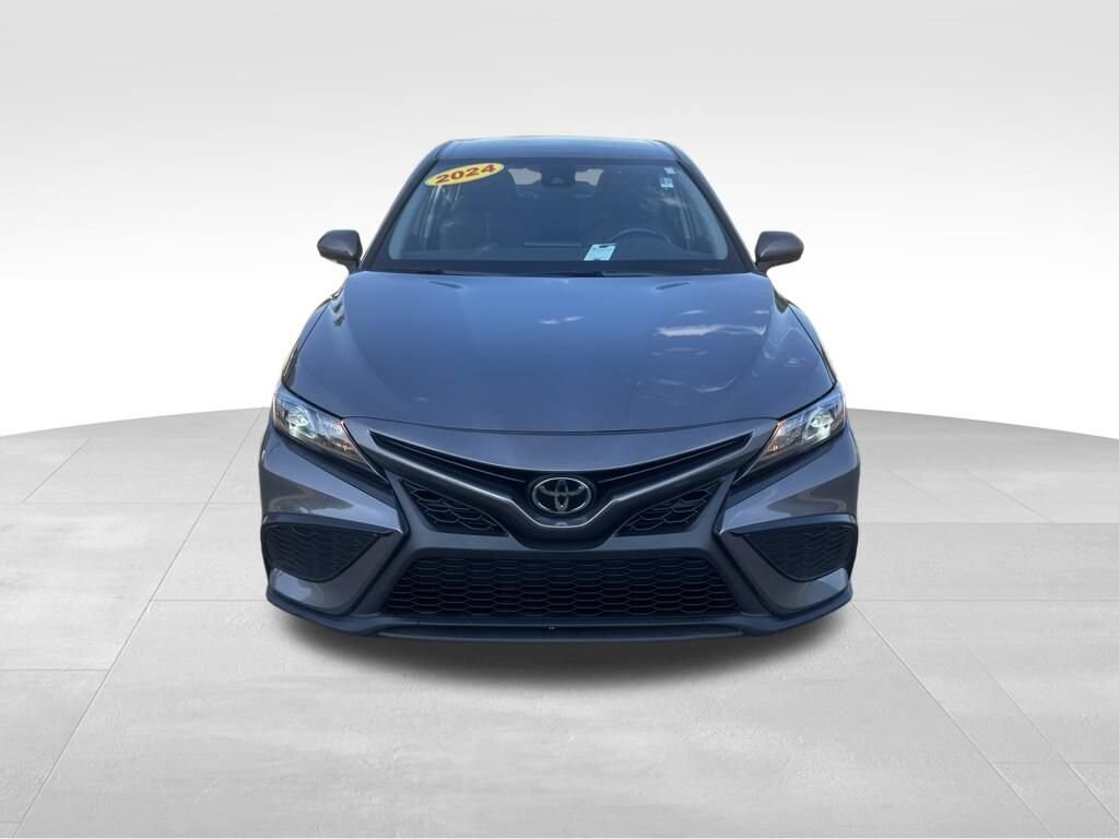 Used 2024 Toyota Camry SE