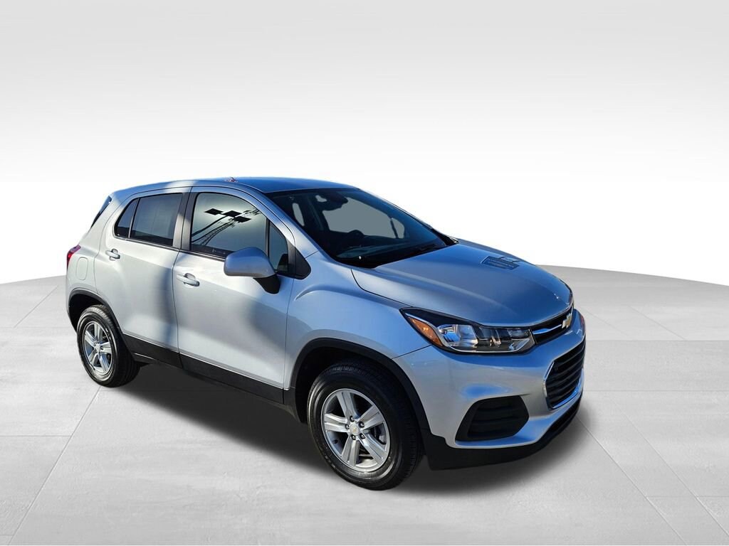 Used 2022 Chevrolet Trax LS SUV
