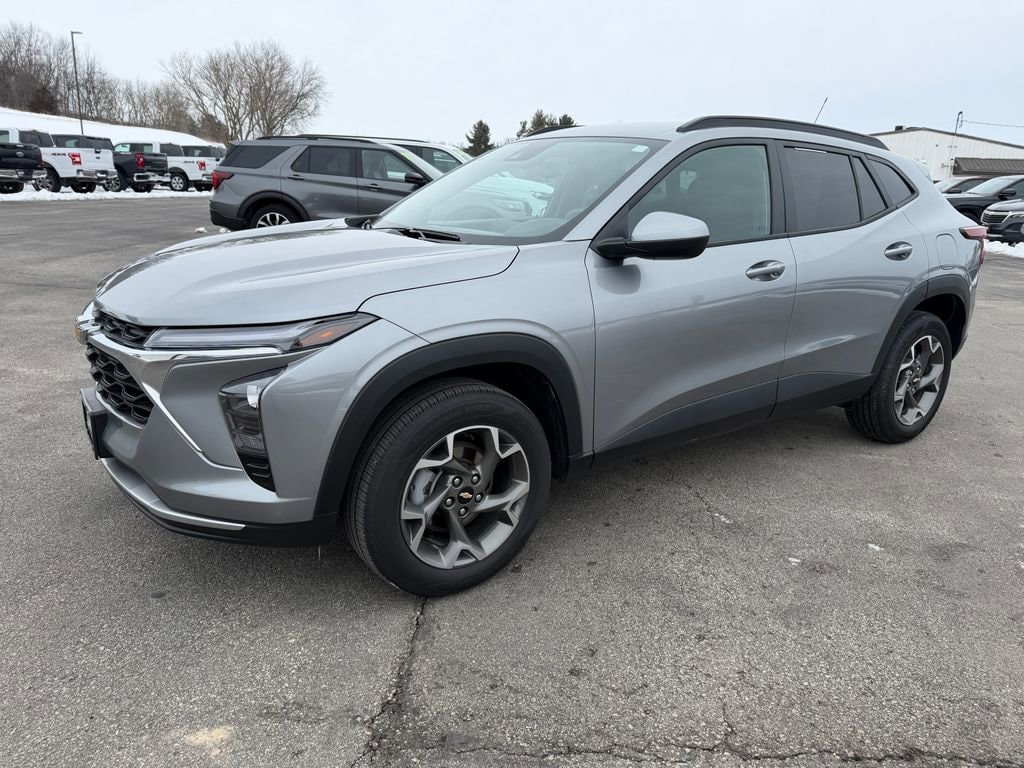 2025 Chevrolet Trax LT's photo