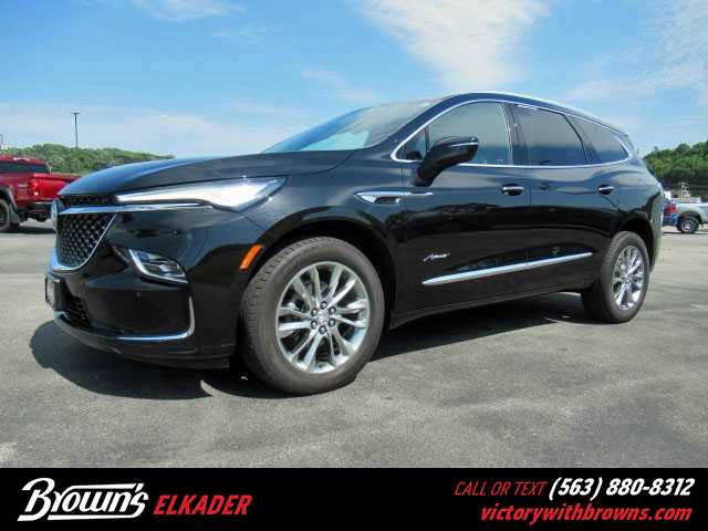 2024 Buick Enclave Avenir's photo