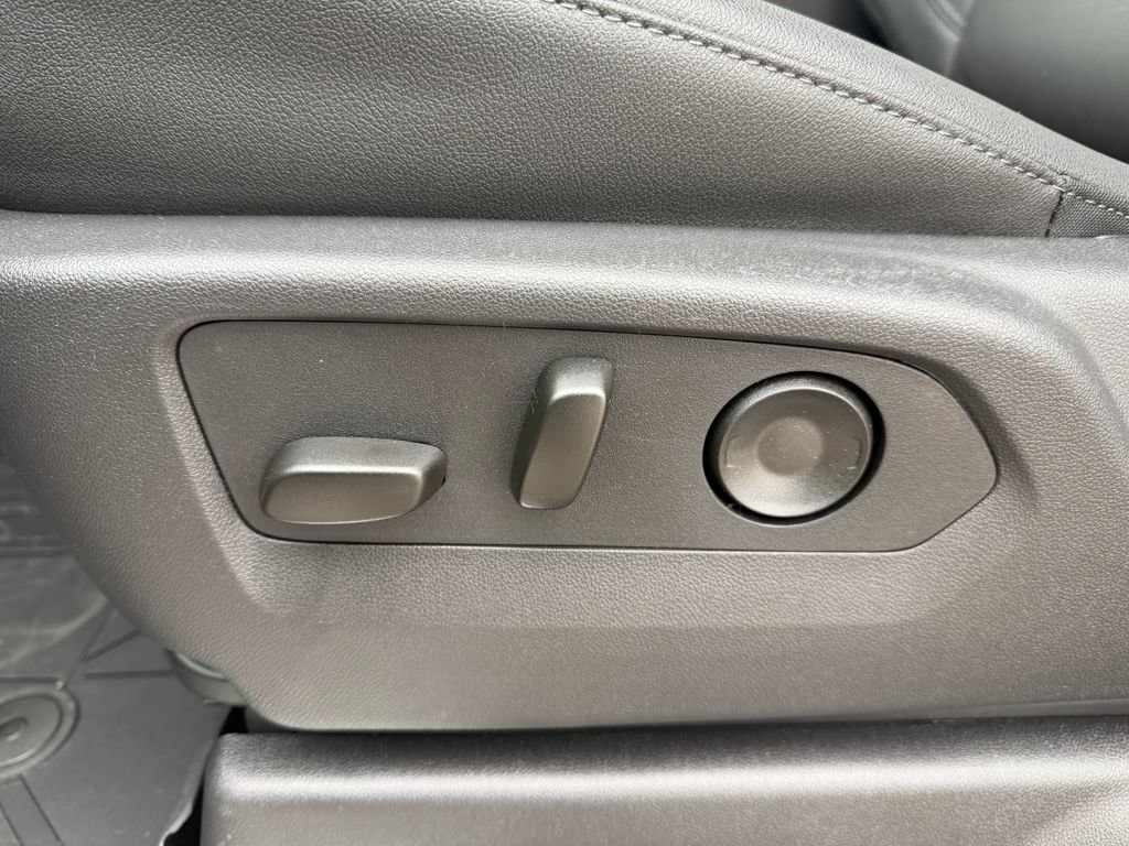 2026 Chevrolet Silverado 1500 RST - Photo 20