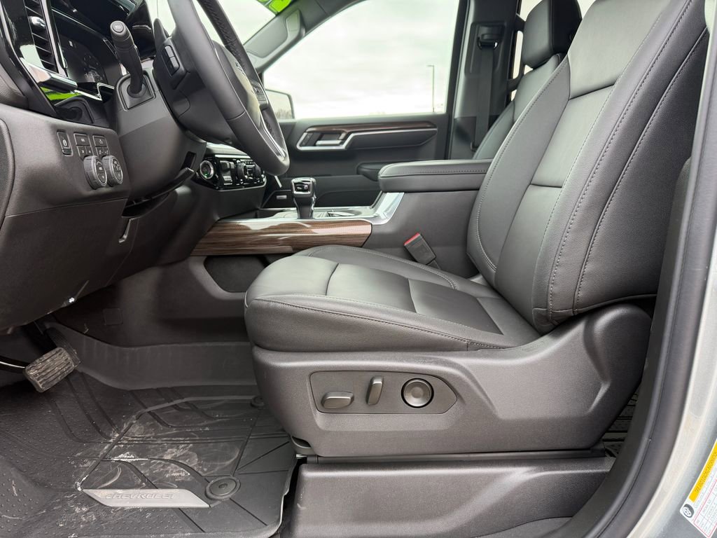 2026 Chevrolet Silverado 1500 RST - Photo 19