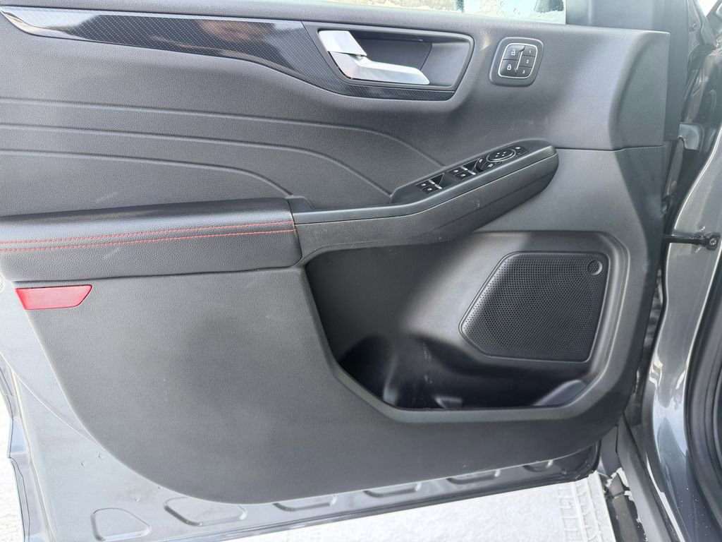 2023 Ford Escape ST-Line Elite - Photo 14
